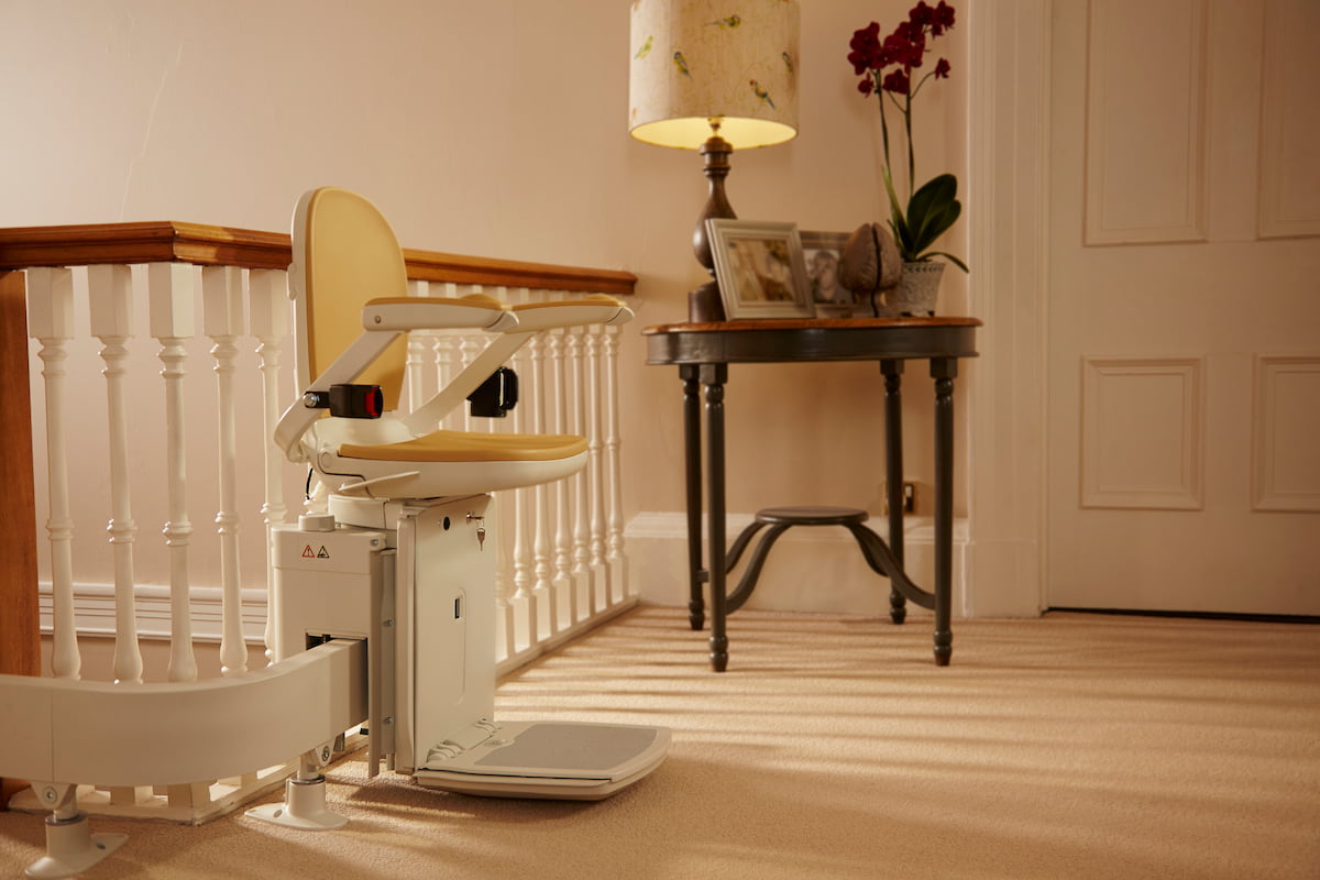 monte-escaliers : un choix qui préserve votre porte-monnaie - Saulière